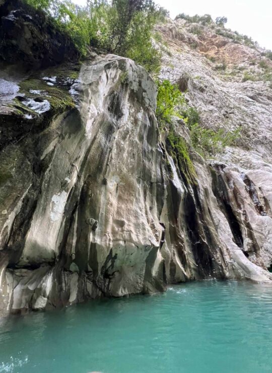 Diving in kalarritikos river