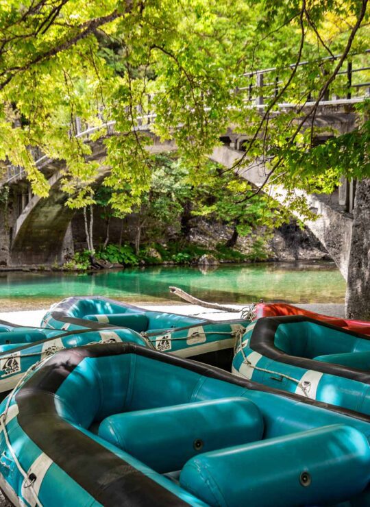 Rafting in Aristis bridge