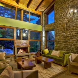 Anavasi Mountain Resort